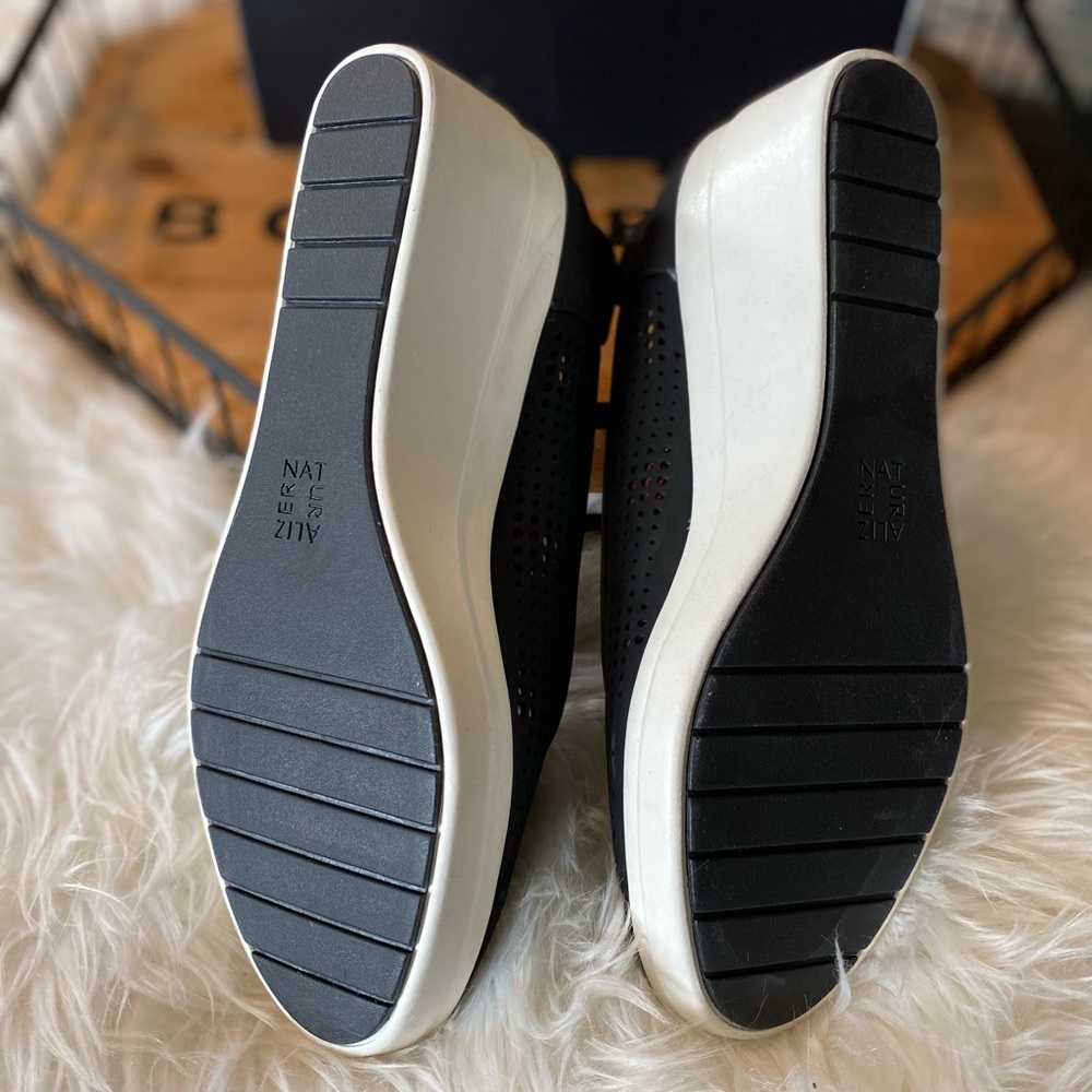 Brand new Naturalizer platform slide ons - Picture 5 of 6
